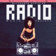 Esperanza Spalding para revivir el pop Esperanza Spalding Radio Music Society (Heads Up, 2012) El muy esperado disco de la estadounidense Esperanza Spalding está aquí para el desguste de todos. Esperanza no solo es noticia por...