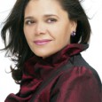 Cuando María do Ceo cierra los ojos, comienza el Fado El pasado mes de noviembre la UNESCO declaró el Fado patrimonio inmaterial de la humanidad al considerarlo una manifestación de identidad cultural lusa que permite la interacción creativa con otras...