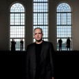 Rodrigo Leao, uno de los compositores más importantes de Portugal, dará dos conciertos en España en el mes de Mayo. El 21 de Mayo estará en Murcia, el Teatro Circo...
