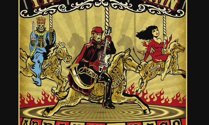 La portada del álbum The Devil Rides Again de Adrian Raso & Fanfare Ciocărlia presenta un carrusel infernal en tonos dorado, rojo y negro. En el centro, un guitarrista vestido como el diablo monta un caballito etiquetado “El Diablo”, flanqueado por una mujer en llamas (“Jezebel”) y un rey con corona y puñal (“El Moro”). Todo gira sobre un fondo de fuego.