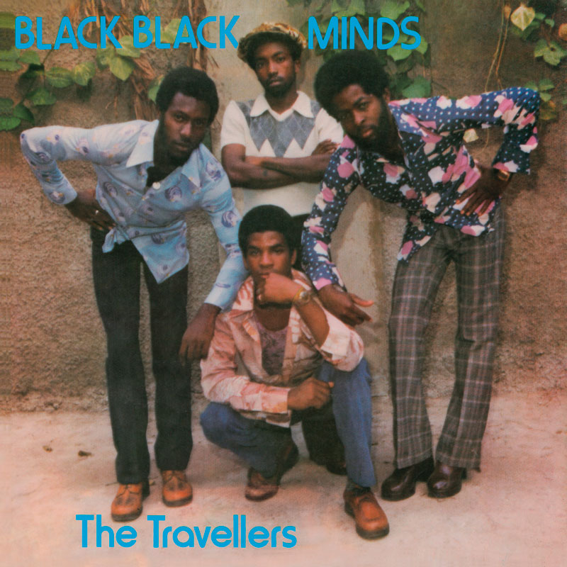 The Travellers - Black Black Minds portada con foto el grupo